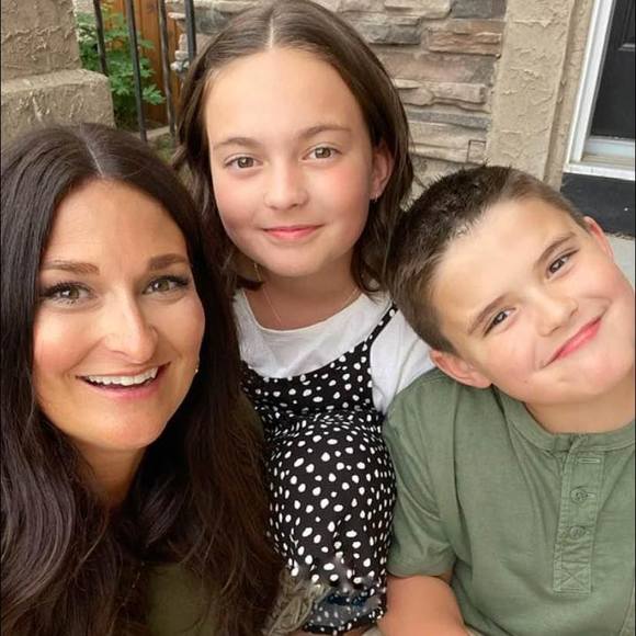 Meet your Posher, Lindsey - Picture 1 of 1